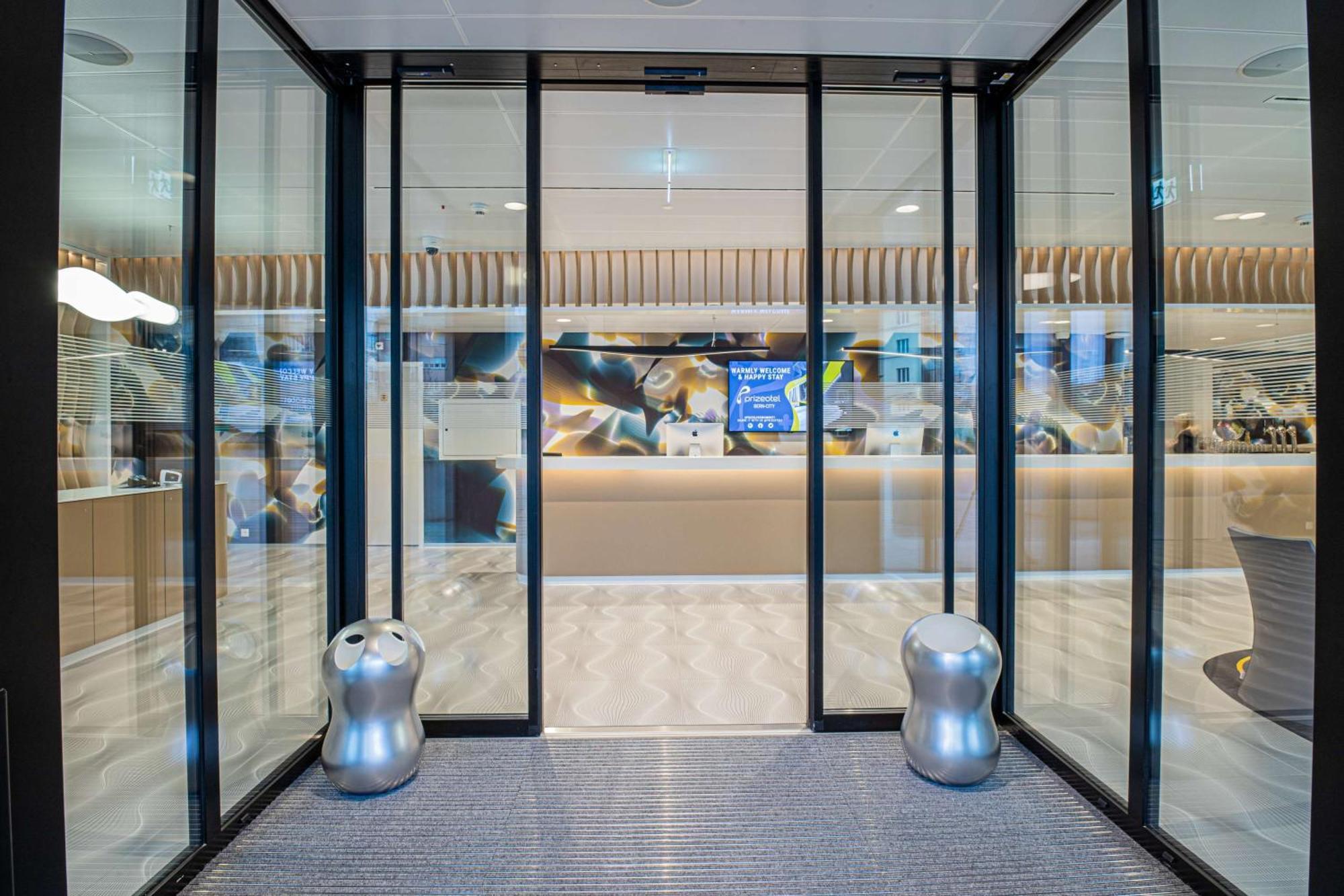 Prize By Radisson, Bern City Esterno foto